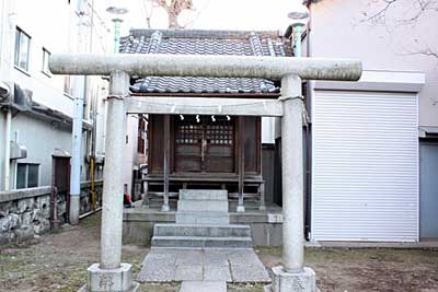 東関森稲荷神社鳥居