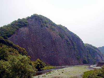 古座川の一枚岩