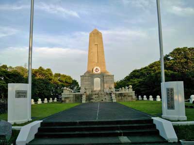 トルコ軍艦遭難慰霊碑