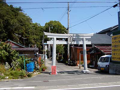 闘雞神社