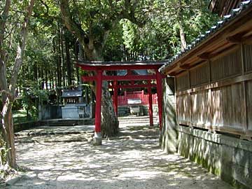 川上神社摂社