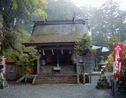 三柱神社