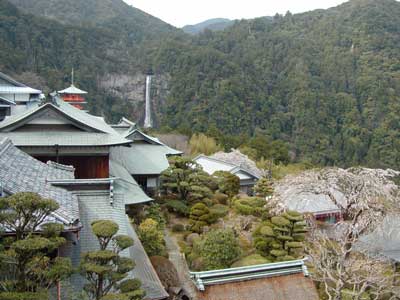 熊野那智大社