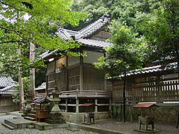 須佐神社拝殿