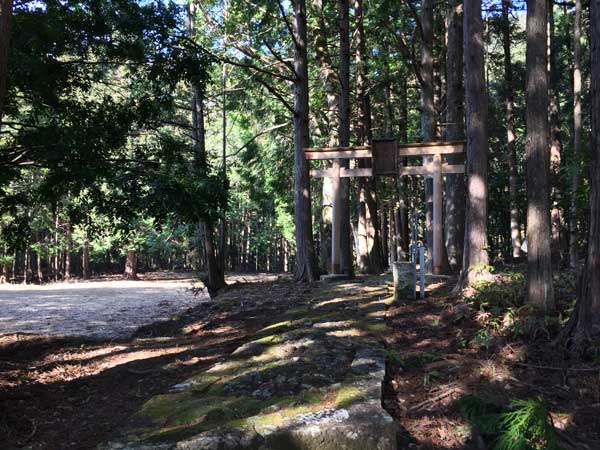 瀧本の高倉神社