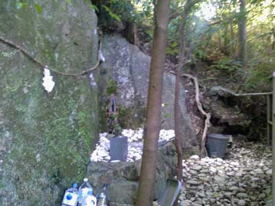 烏止野神社元宮