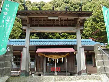 牛鼻神社拝殿