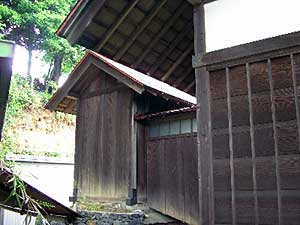 熊野神社本殿