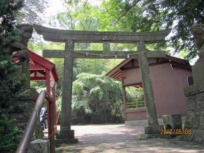 六社宮二の鳥居