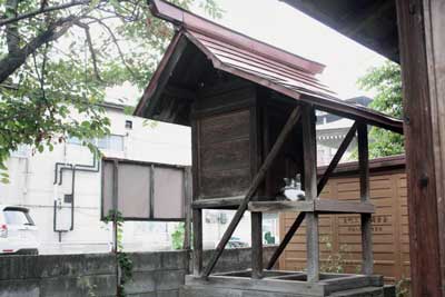 熊野神社本殿