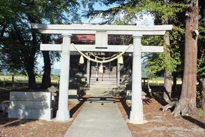 熊野神社鳥居