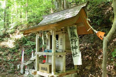 熊野神社拝殿