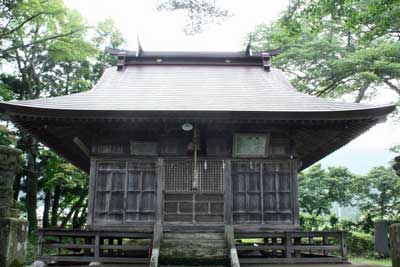 白旗八幡神社拝殿