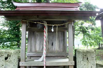 熊野神社本殿