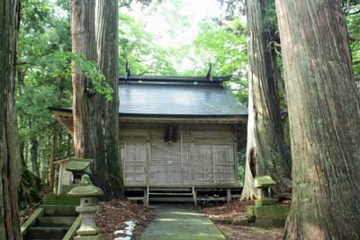 熊野神社拝殿