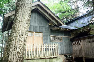 熊野神社本殿