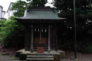 王子神社拝殿