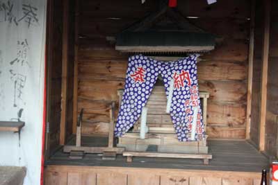 熊野神社本殿