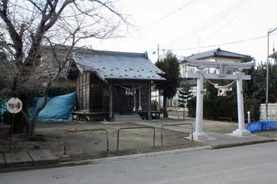 熊野神社境内