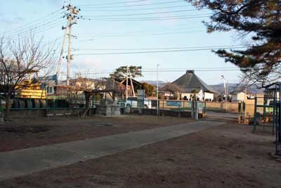 熊野神社境内