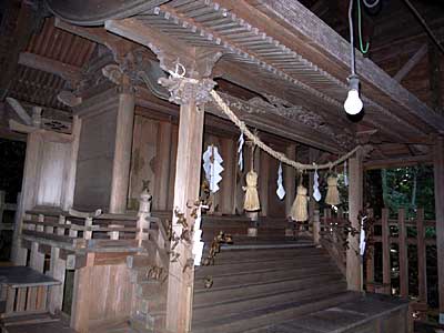 熊野神社本殿