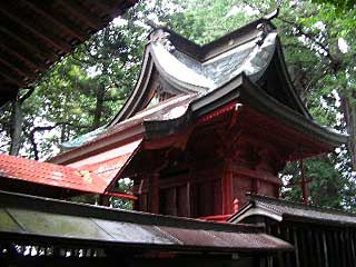 熊野神社本殿