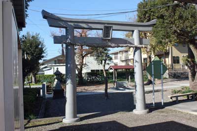 熊野神社鳥居