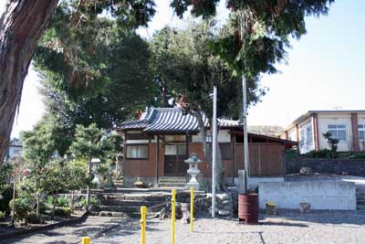 熊野神社境内