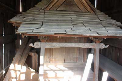 熊野神社本殿