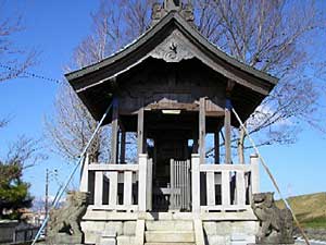 熊野神社本殿