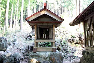 熊野神社拝殿