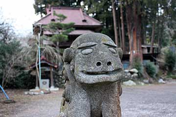 借宿神社狛犬