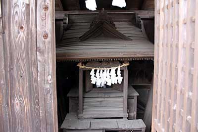 熊野神社本殿