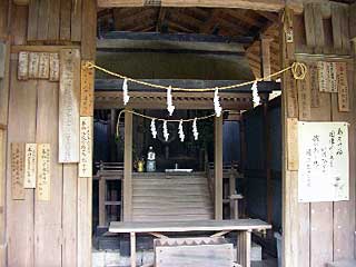 熊野神社本殿