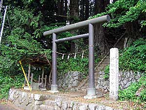 熊野神社鳥居