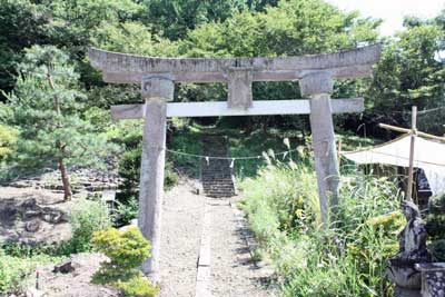 熊野神社鳥居