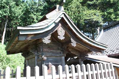 熊野神社本殿