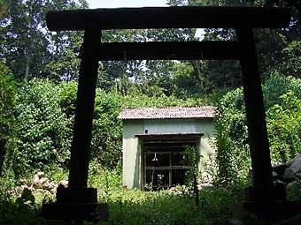 熊野神社二の鳥居