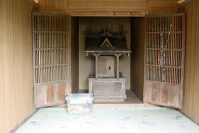 熊野神社拝殿内部