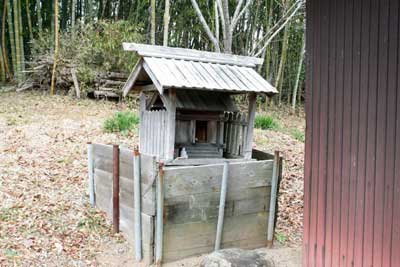 熊野神社本殿？