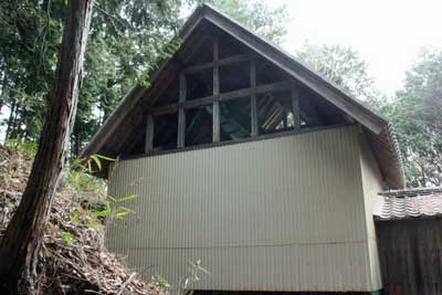 熊野神社本殿覆屋