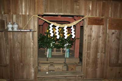 熊野神社拝殿内部