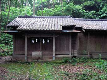 熊野神社拝殿