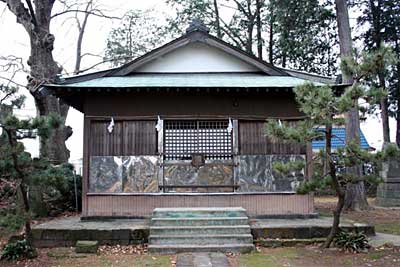 嘉美神社拝殿