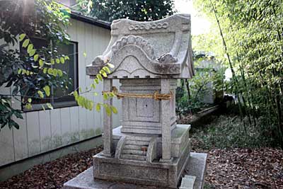 熊野神社（丹生神社境内社）