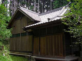 熊野神社本殿