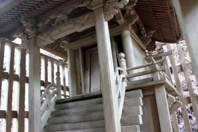 熊野神社本殿