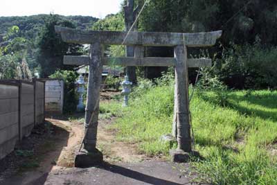 熊野神社鳥居