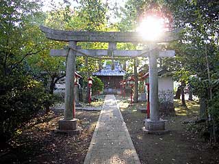 熊野神社境内