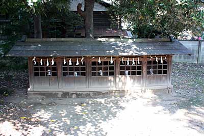 氷川神社境内社